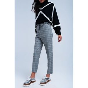 Gray tartan pattern pants